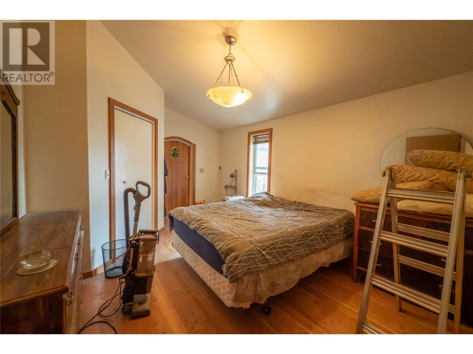 3082 Imler Road, Golden, British Columbia  V0A 1H7 - Photo 12 - 10342485