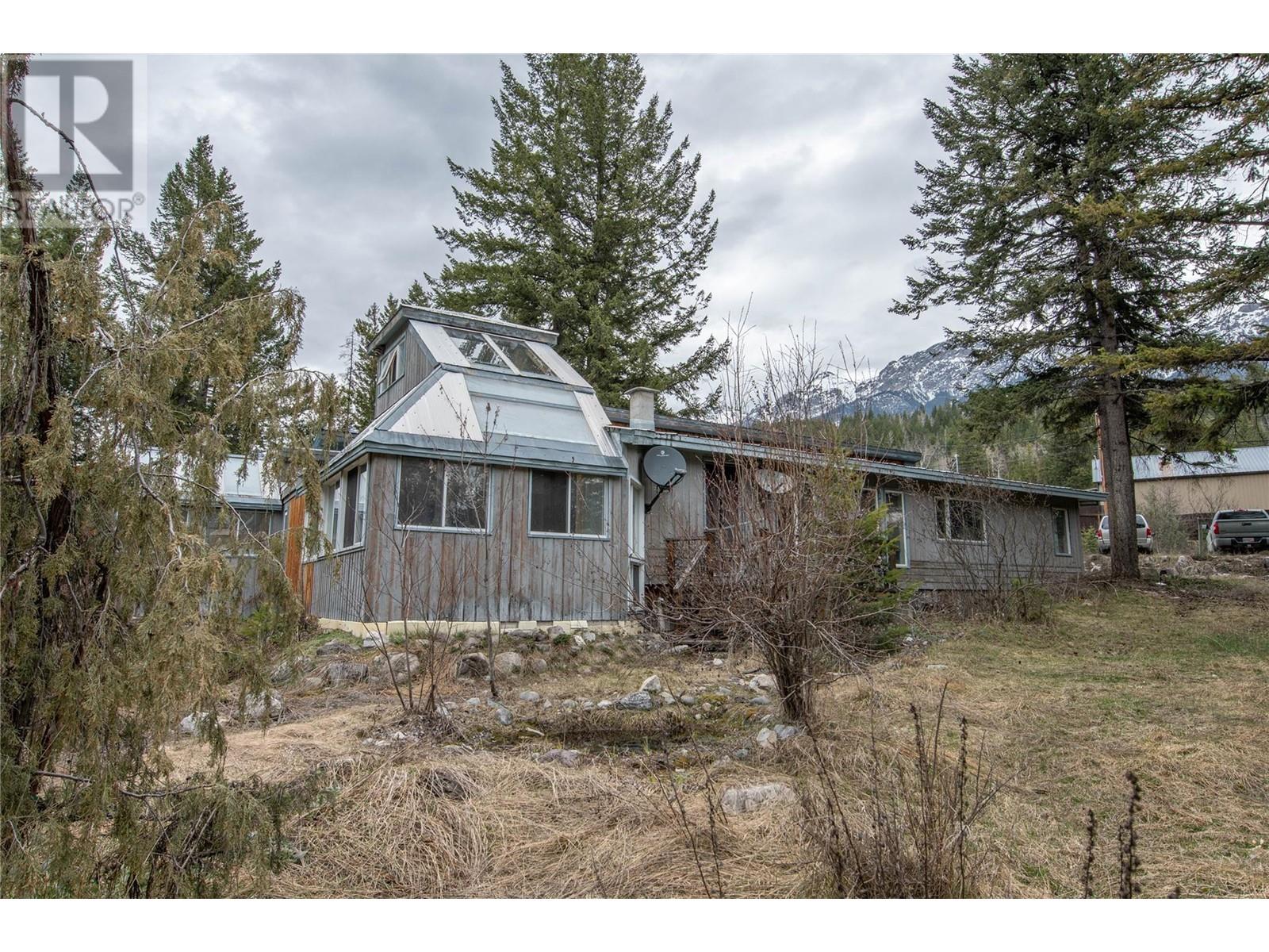 3082 Imler Road, Golden, British Columbia  V0A 1H7 - Photo 22 - 10342485