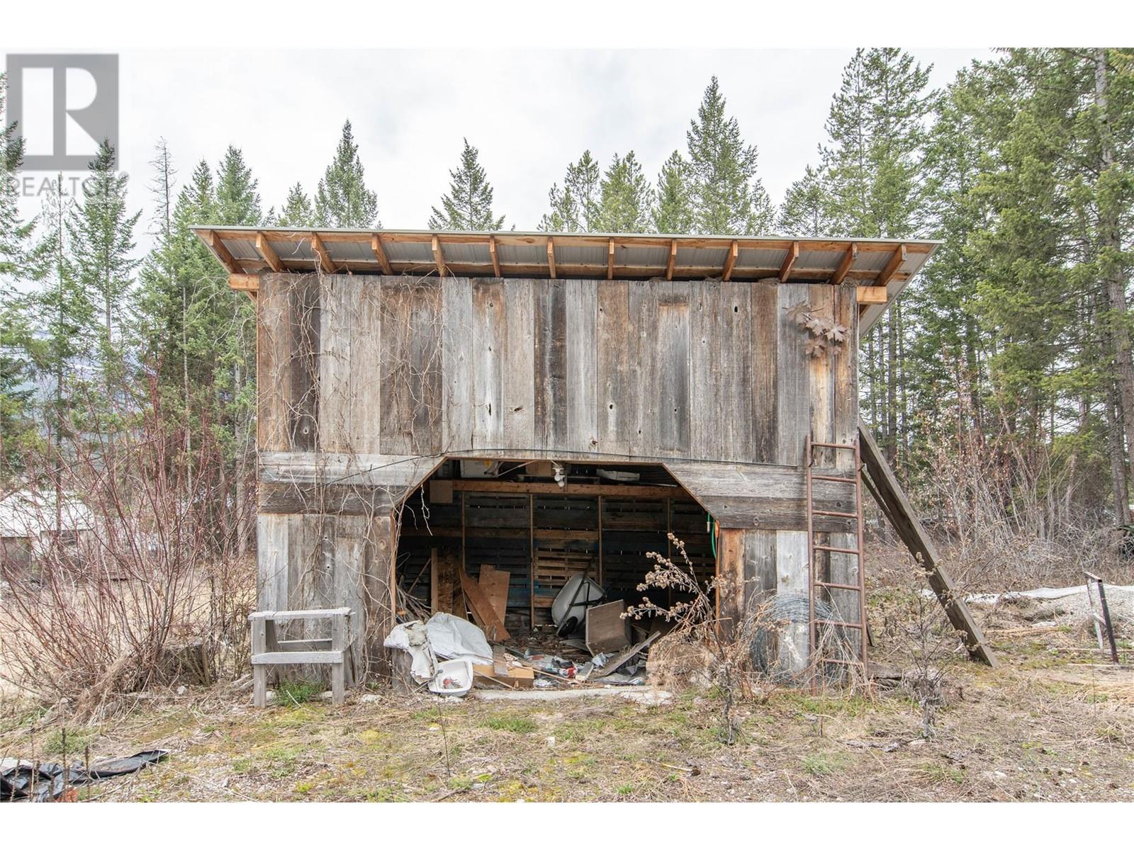 3082 Imler Road, Golden, British Columbia  V0A 1H7 - Photo 25 - 10342485