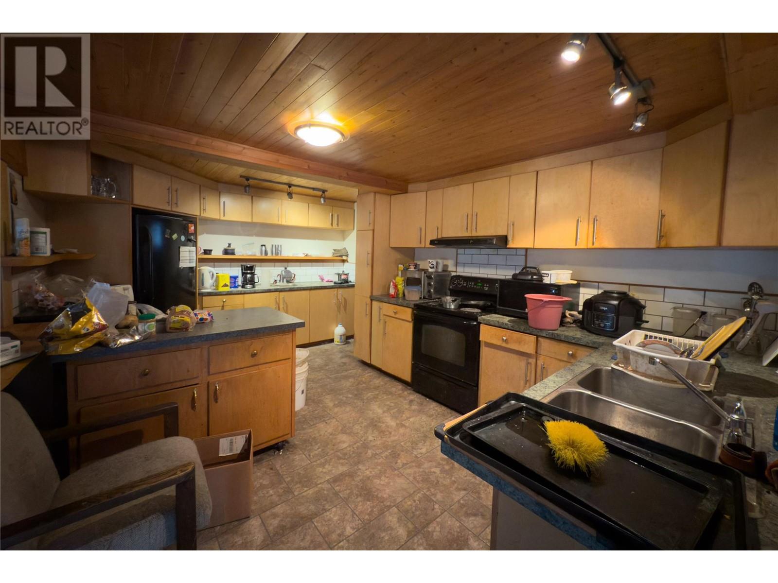 3082 Imler Road, Golden, British Columbia  V0A 1H7 - Photo 6 - 10342485