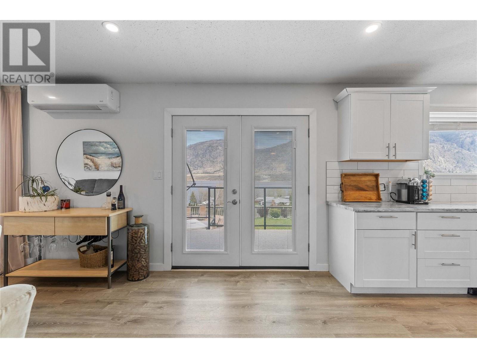 10015 87th Street, Osoyoos, British Columbia  V0H 1V2 - Photo 20 - 10341227