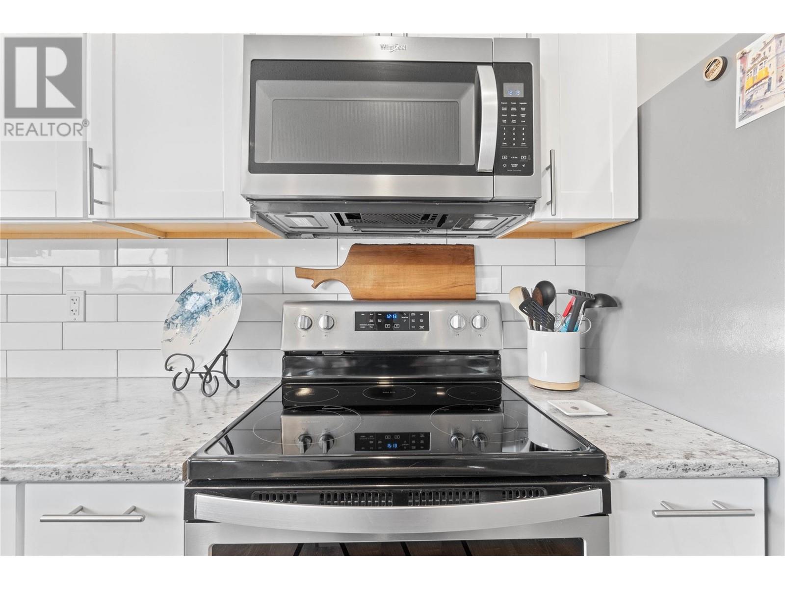 10015 87th Street, Osoyoos, British Columbia  V0H 1V2 - Photo 25 - 10341227