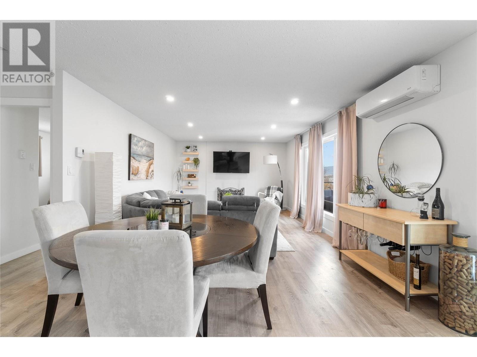 10015 87th Street, Osoyoos, British Columbia  V0H 1V2 - Photo 28 - 10341227