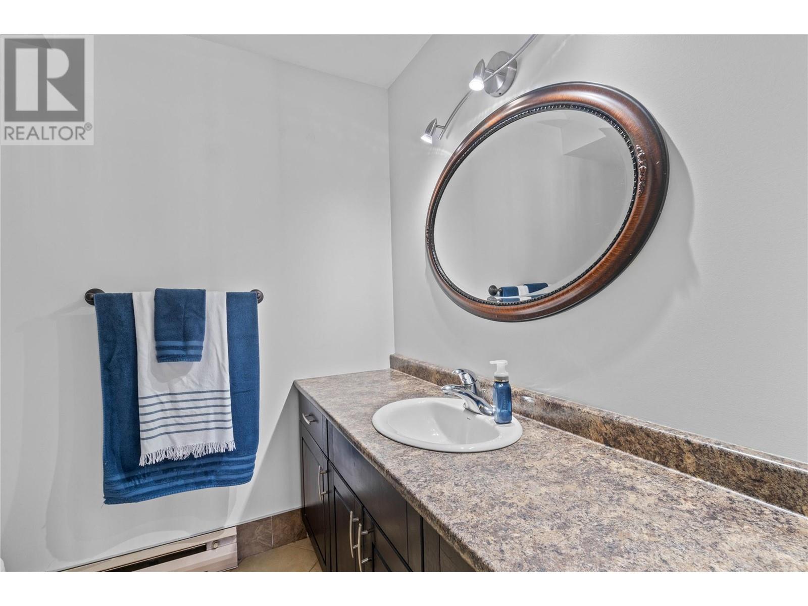 10015 87th Street, Osoyoos, British Columbia  V0H 1V2 - Photo 57 - 10341227