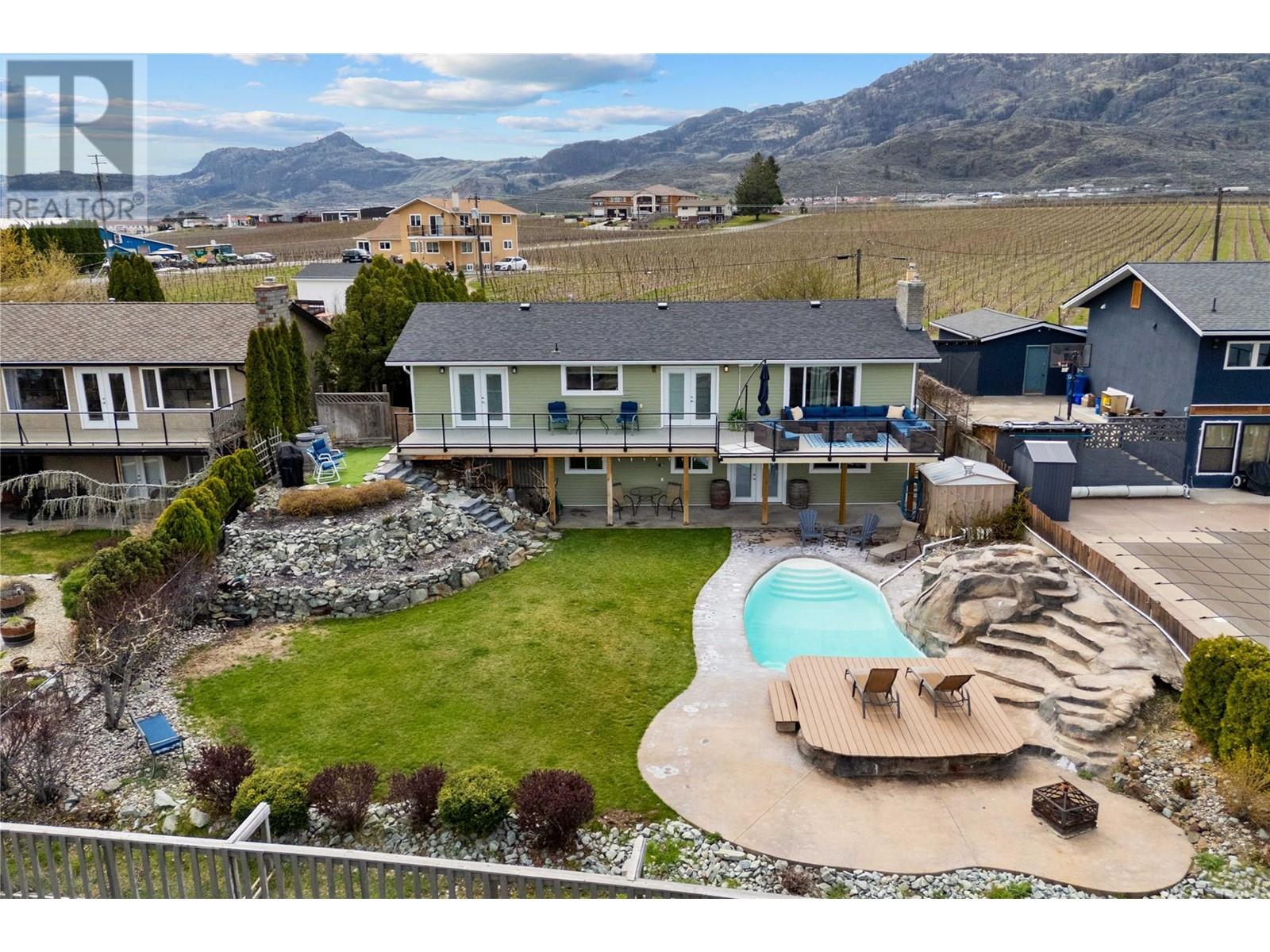10015 87th Street, Osoyoos, British Columbia  V0H 1V2 - Photo 7 - 10341227