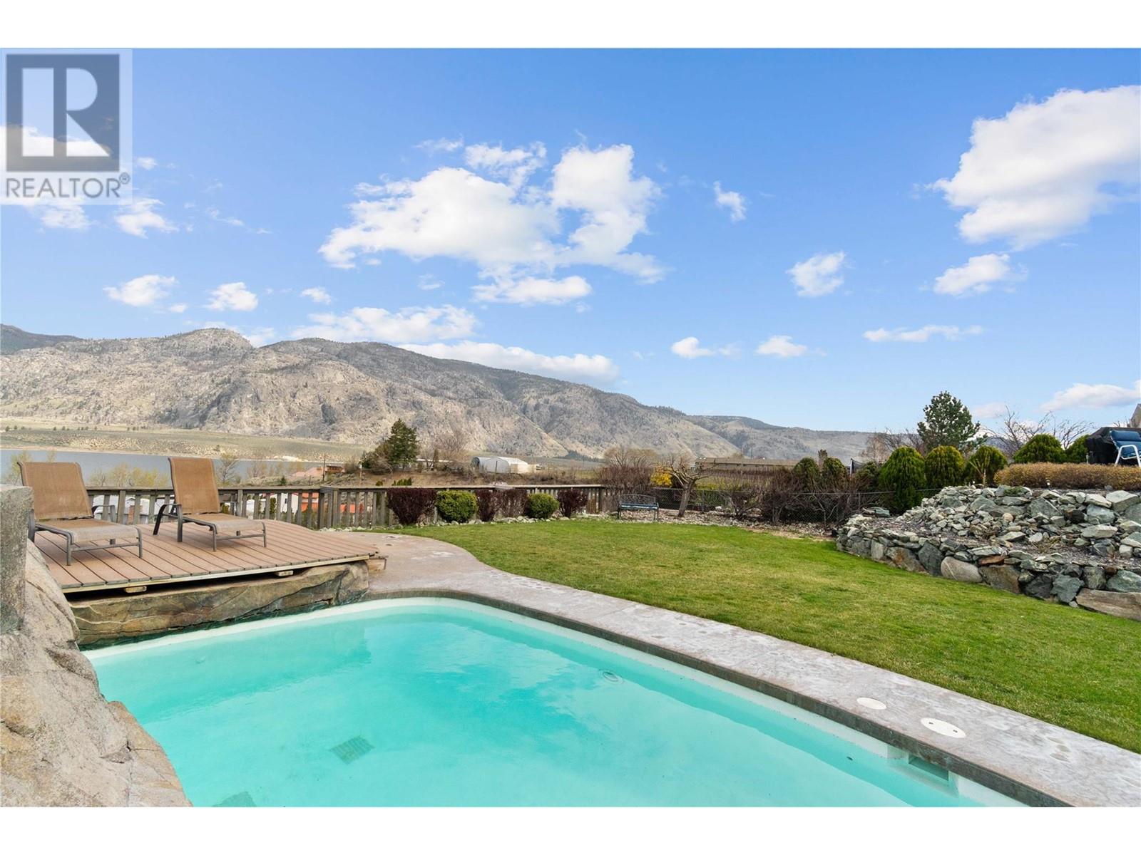 10015 87th Street, Osoyoos, British Columbia  V0H 1V2 - Photo 74 - 10341227