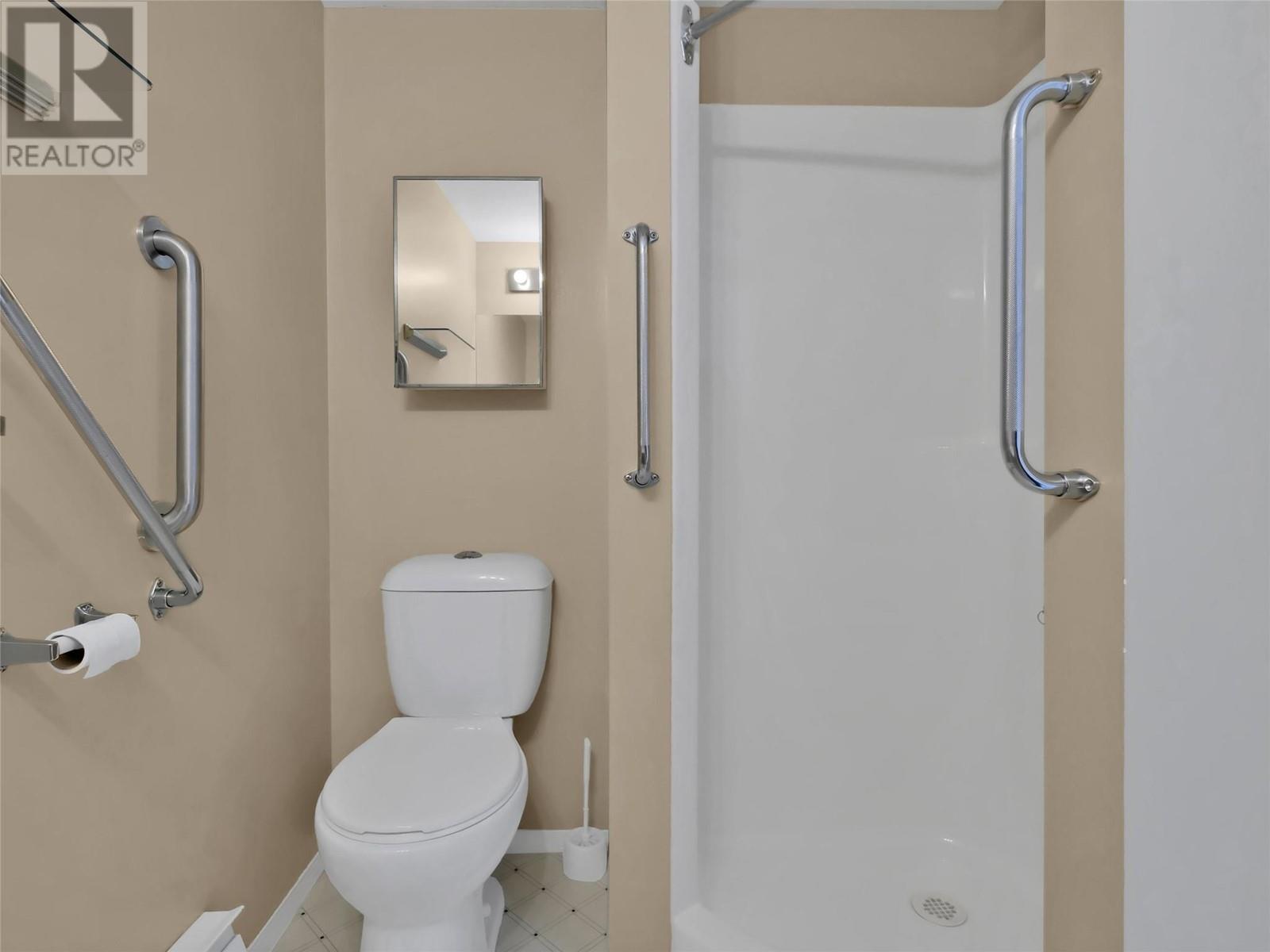 865 Main Street Unit# 206, Penticton, British Columbia  V2A 5E3 - Photo 13 - 10342716