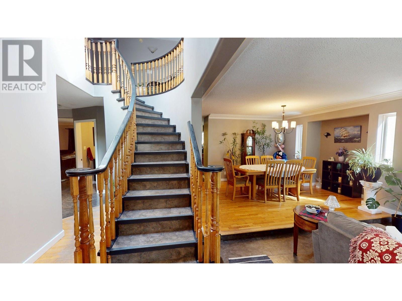 2300 Old Salmo Road, Fruitvale, British Columbia  V0G 1L0 - Photo 21 - 10342544