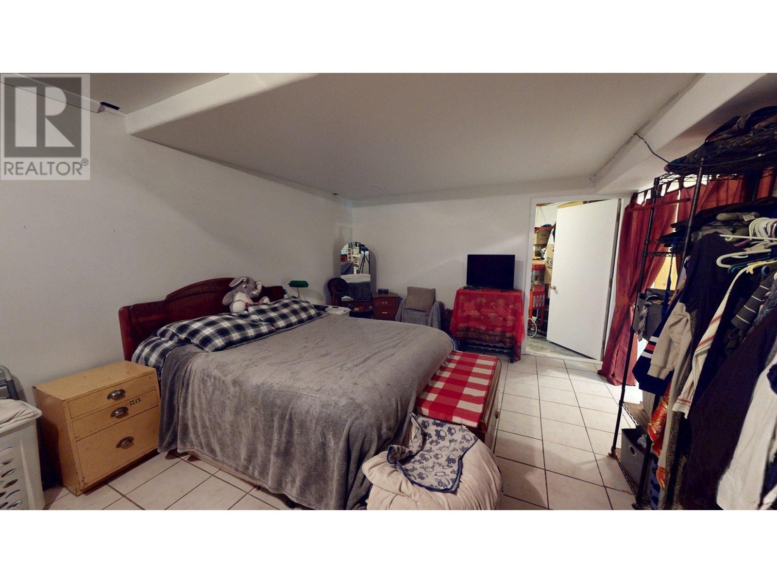 2300 Old Salmo Road, Fruitvale, British Columbia  V0G 1L0 - Photo 48 - 10342544