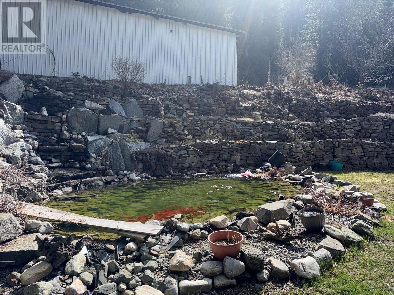 2300 Old Salmo Road, Fruitvale, British Columbia  V0G 1L0 - Photo 62 - 10342544