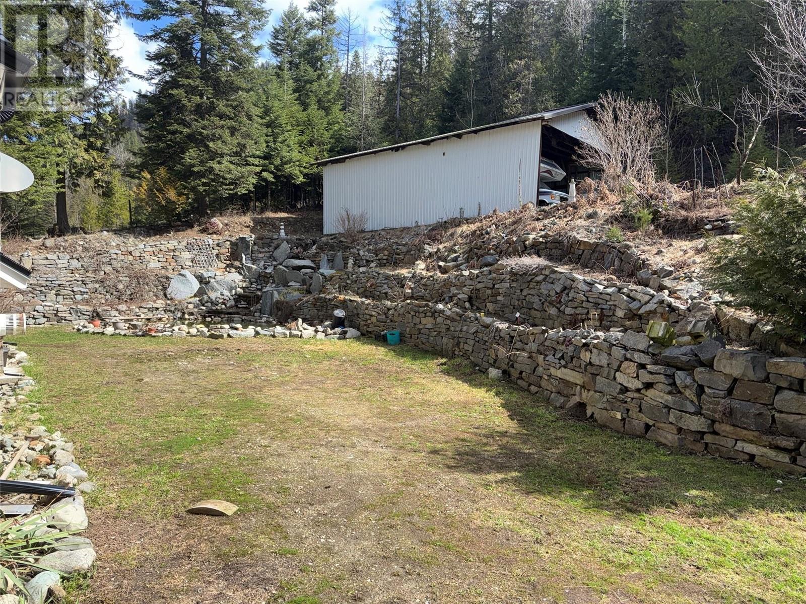 2300 Old Salmo Road, Fruitvale, British Columbia  V0G 1L0 - Photo 65 - 10342544