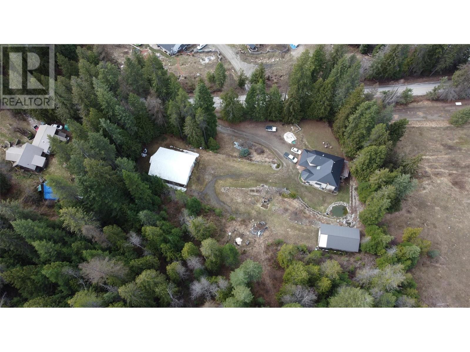 2300 Old Salmo Road, Fruitvale, British Columbia  V0G 1L0 - Photo 86 - 10342544