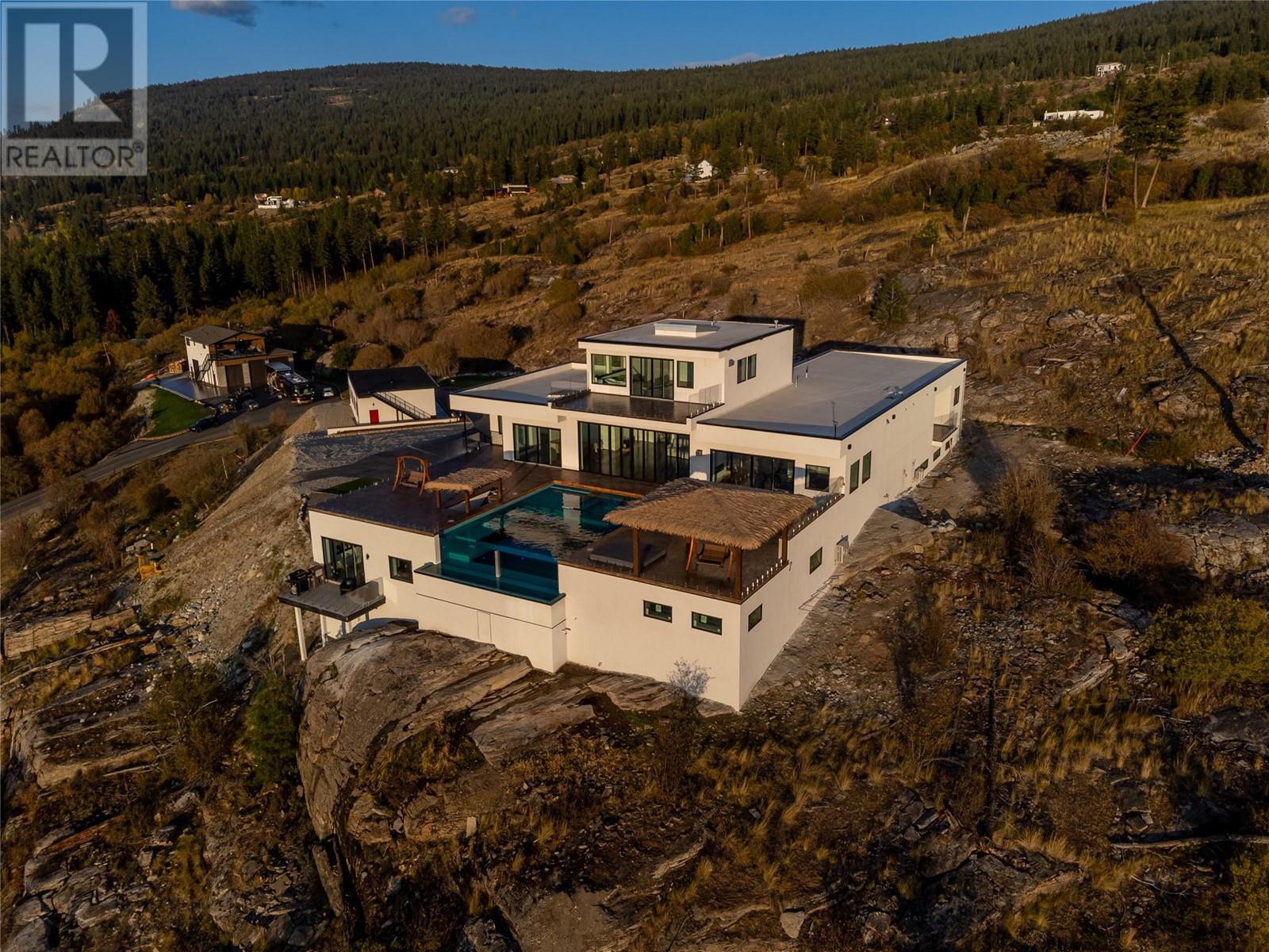 148 Garnet Way, Penticton, British Columbia  V2A 8V9 - Photo 1 - 10342791