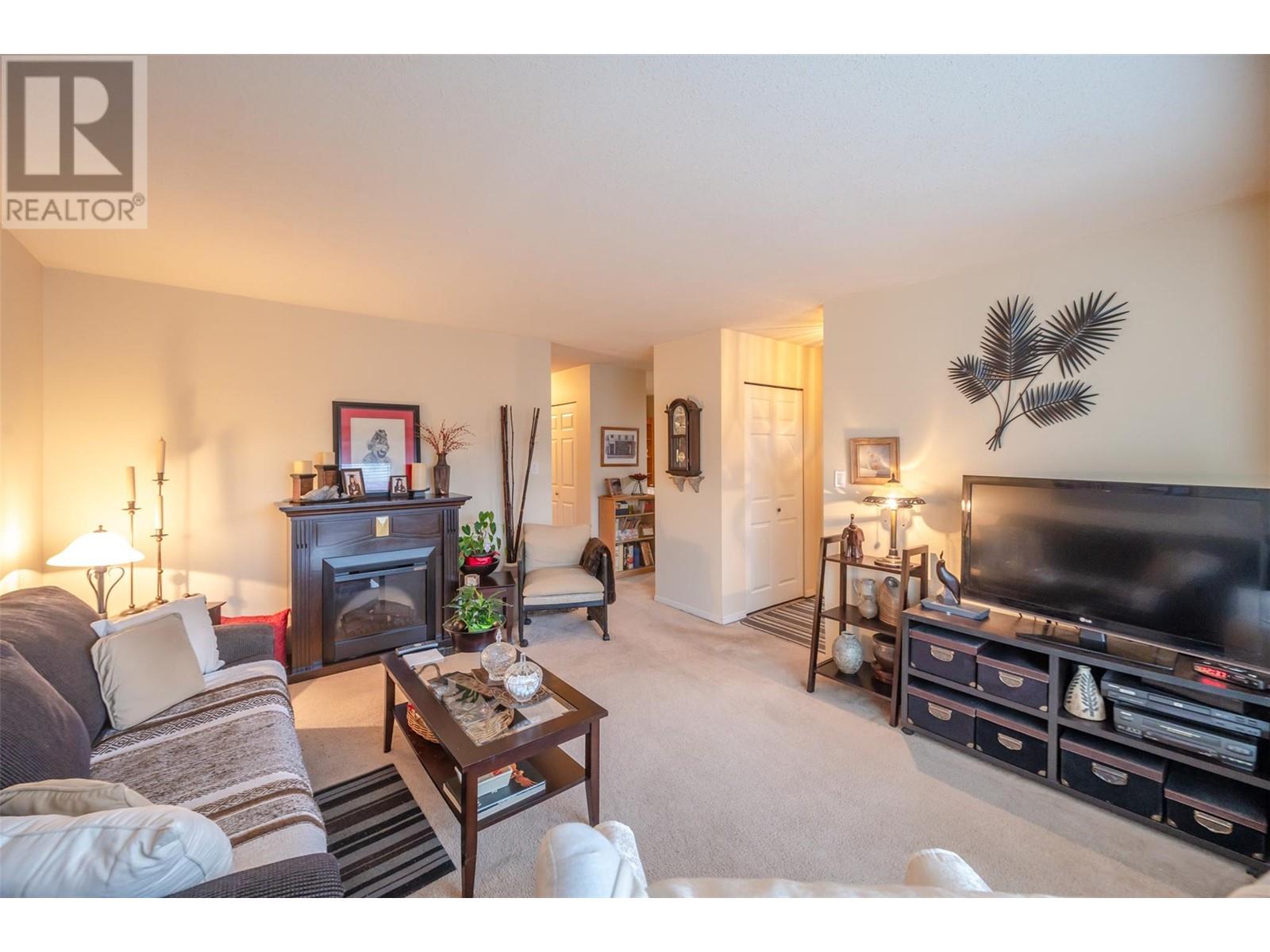 3096 South Main Street Unit# 15, Penticton, British Columbia  V2A 8C2 - Photo 6 - 10342819