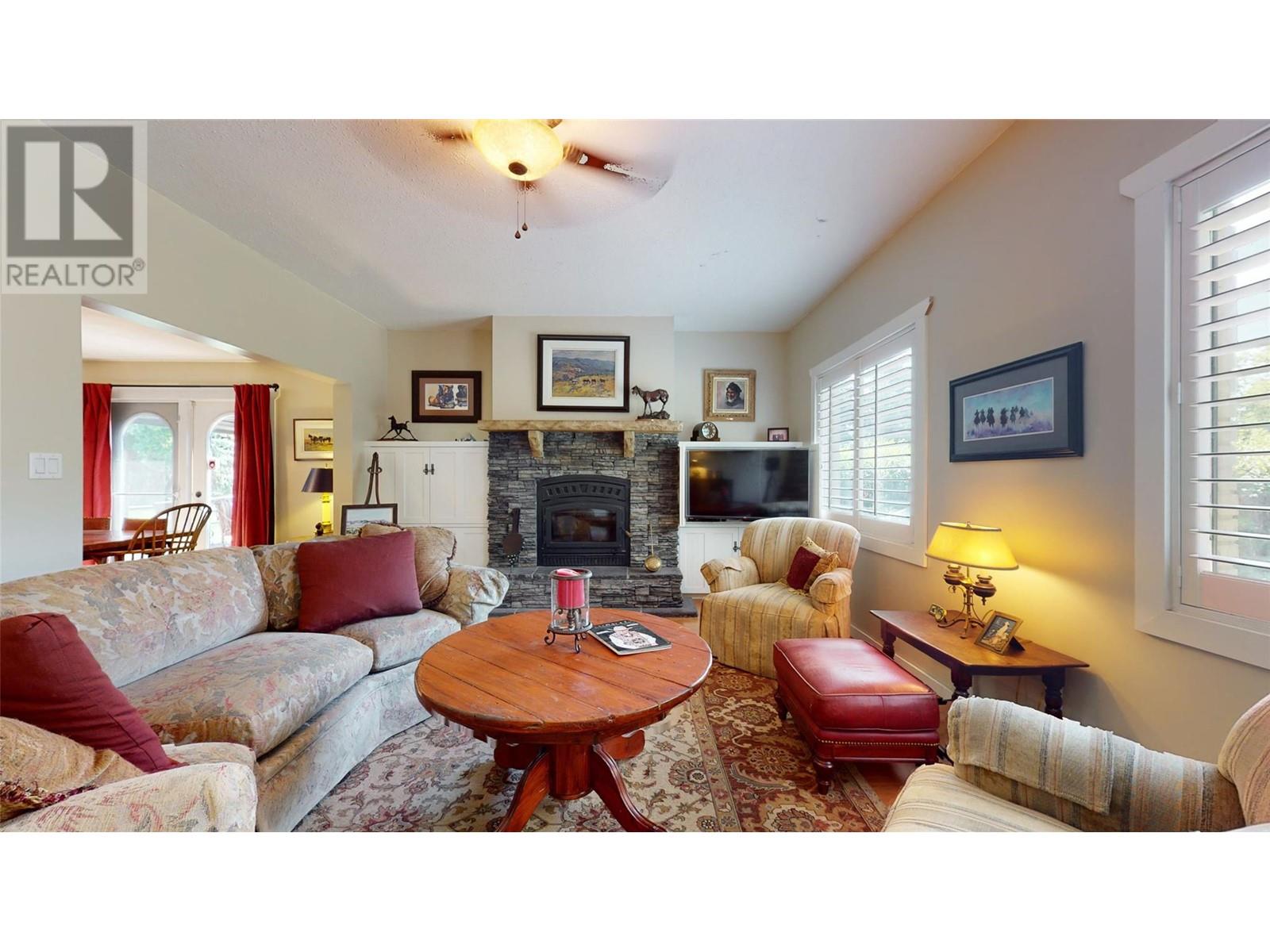 205 Greasewood Avenue, Oliver, British Columbia  V0H 1T1 - Photo 11 - 10342831