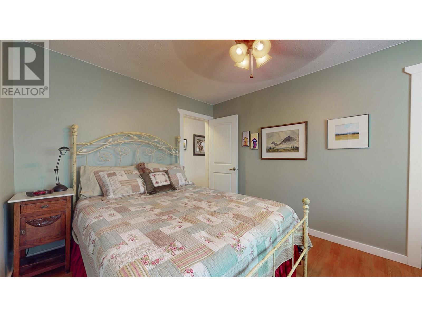 205 Greasewood Avenue, Oliver, British Columbia  V0H 1T1 - Photo 19 - 10342831