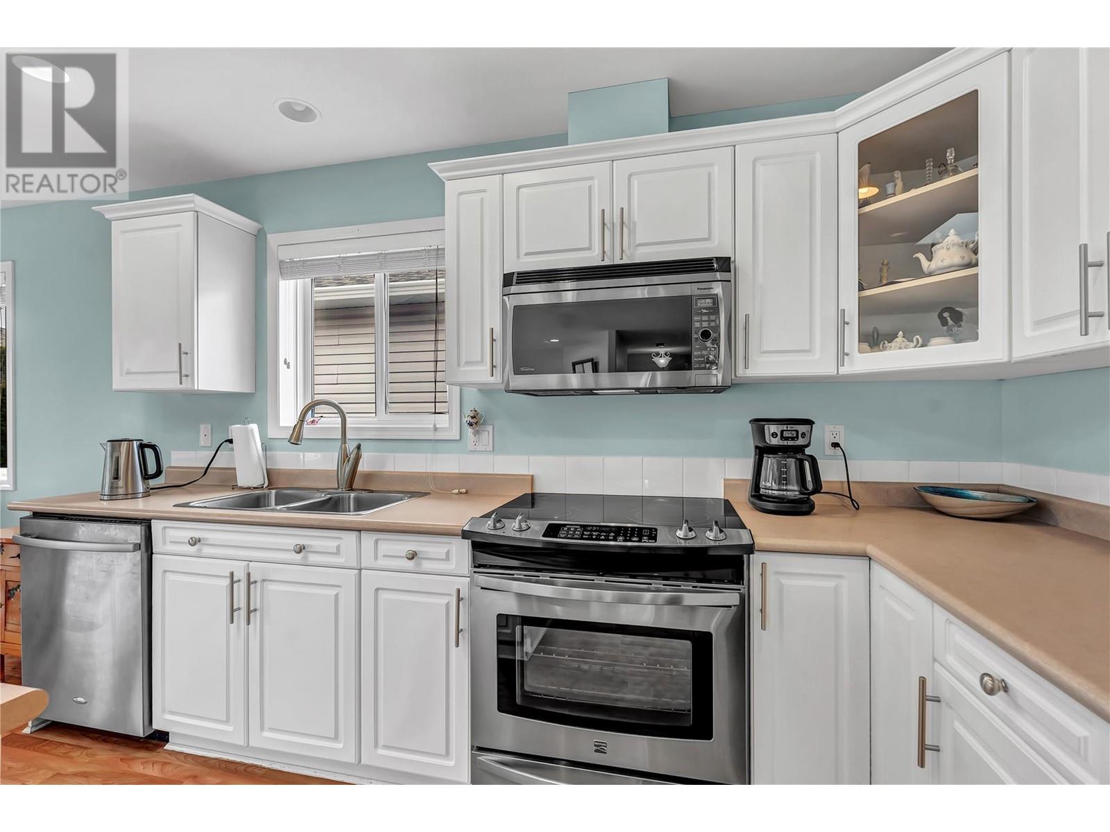 588 Red Wing Drive, Penticton, British Columbia  V2A 8N7 - Photo 15 - 10342628