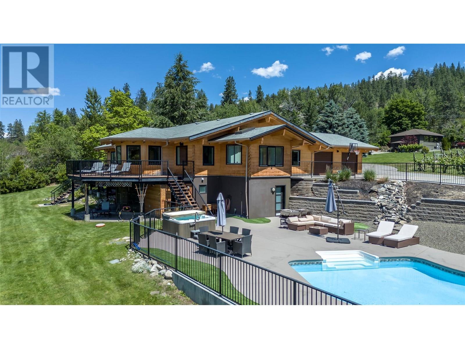 1055 Pearson Road, Penticton, British Columbia  V2A 8T9 - Photo 2 - 10342908