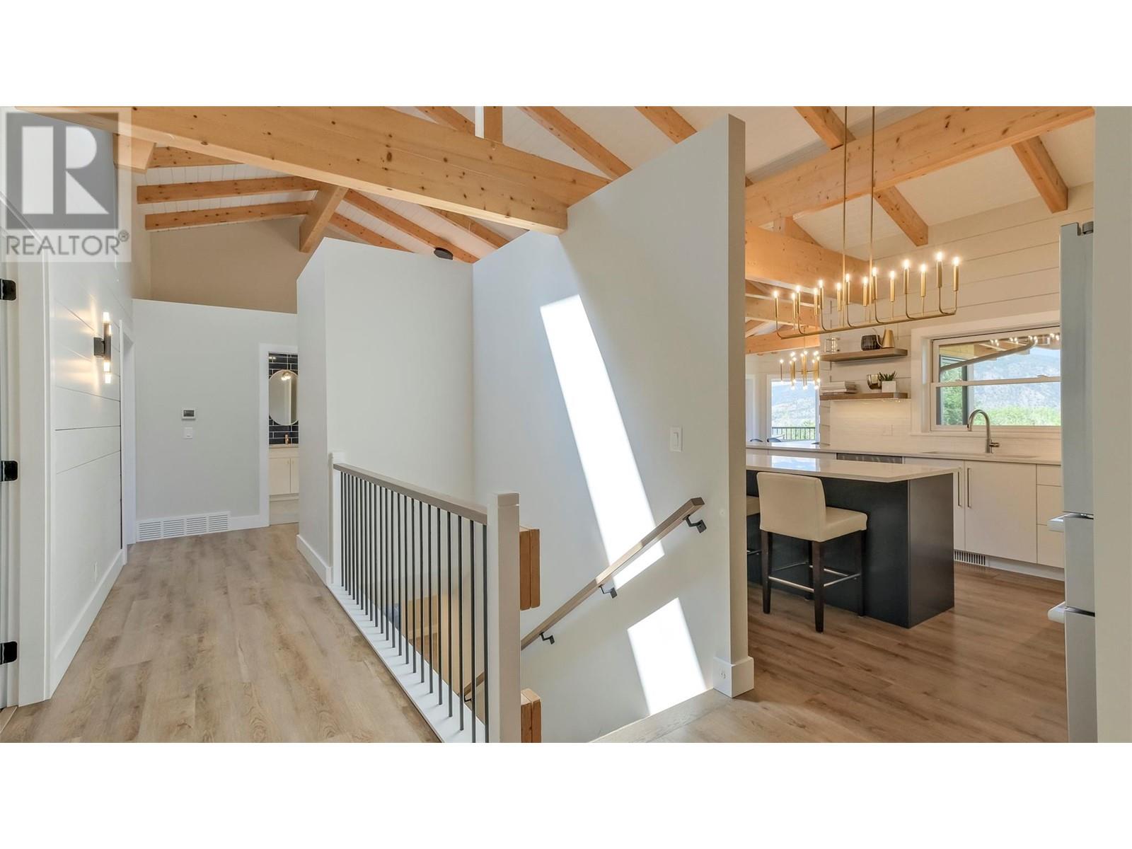 1055 Pearson Road, Penticton, British Columbia  V2A 8T9 - Photo 21 - 10342908