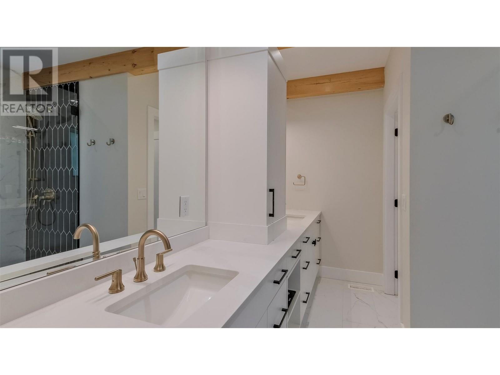 1055 Pearson Road, Penticton, British Columbia  V2A 8T9 - Photo 41 - 10342908