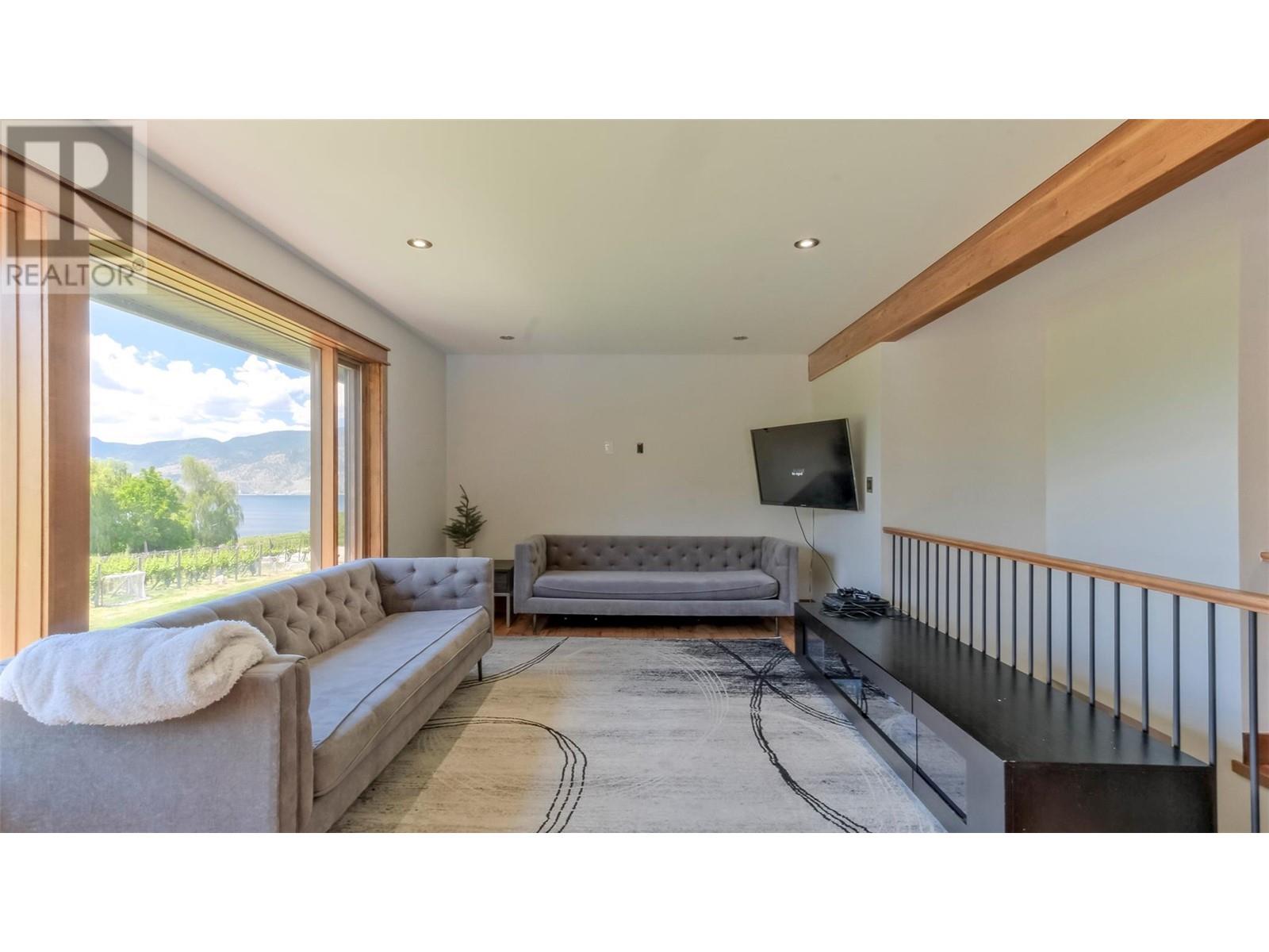 1055 Pearson Road, Penticton, British Columbia  V2A 8T9 - Photo 69 - 10342908