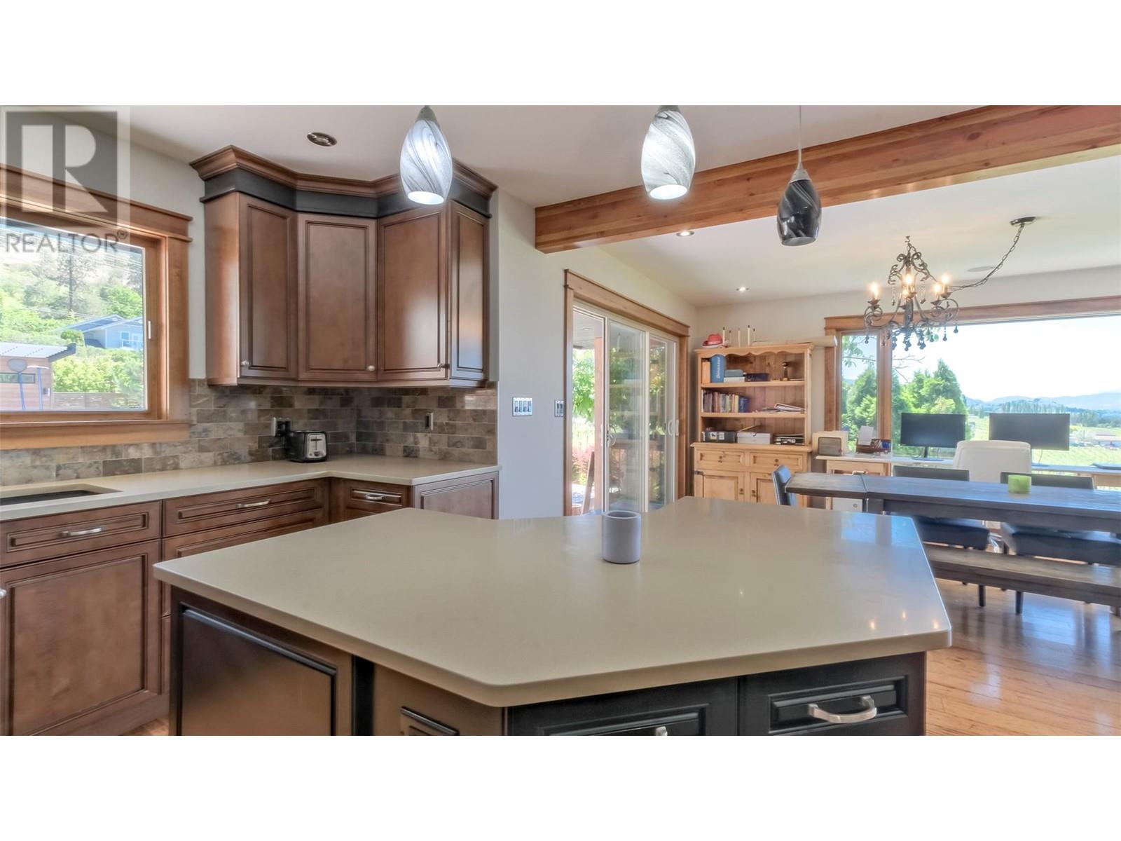 1055 Pearson Road, Penticton, British Columbia  V2A 8T9 - Photo 71 - 10342908