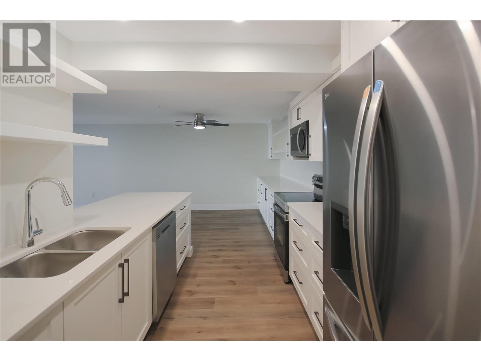 217 Elm Avenue Unit# 209, Penticton, British Columbia  V2A 3W1 - Photo 3 - 10342916