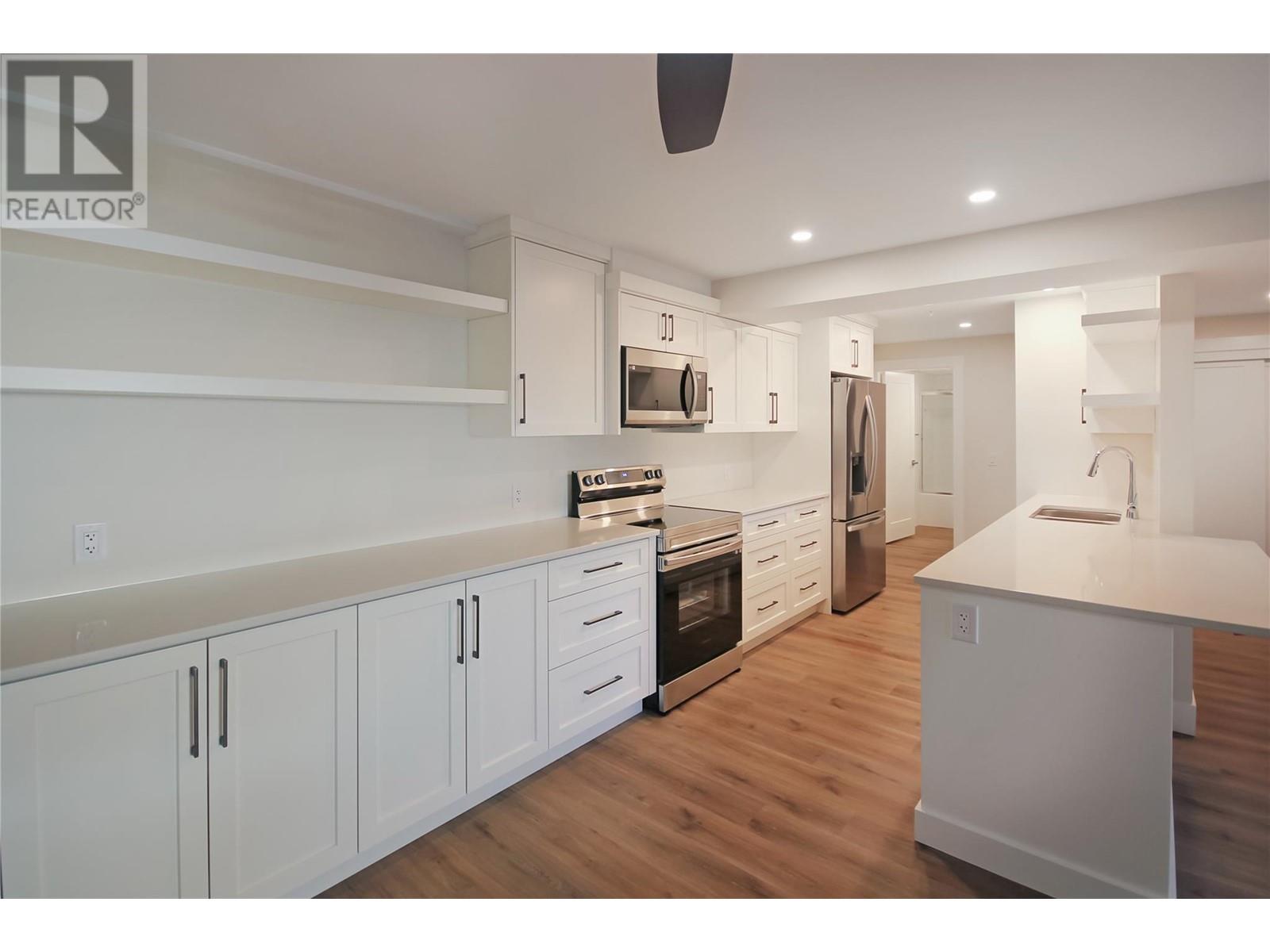 217 Elm Avenue Unit# 209, Penticton, British Columbia  V2A 3W1 - Photo 4 - 10342916