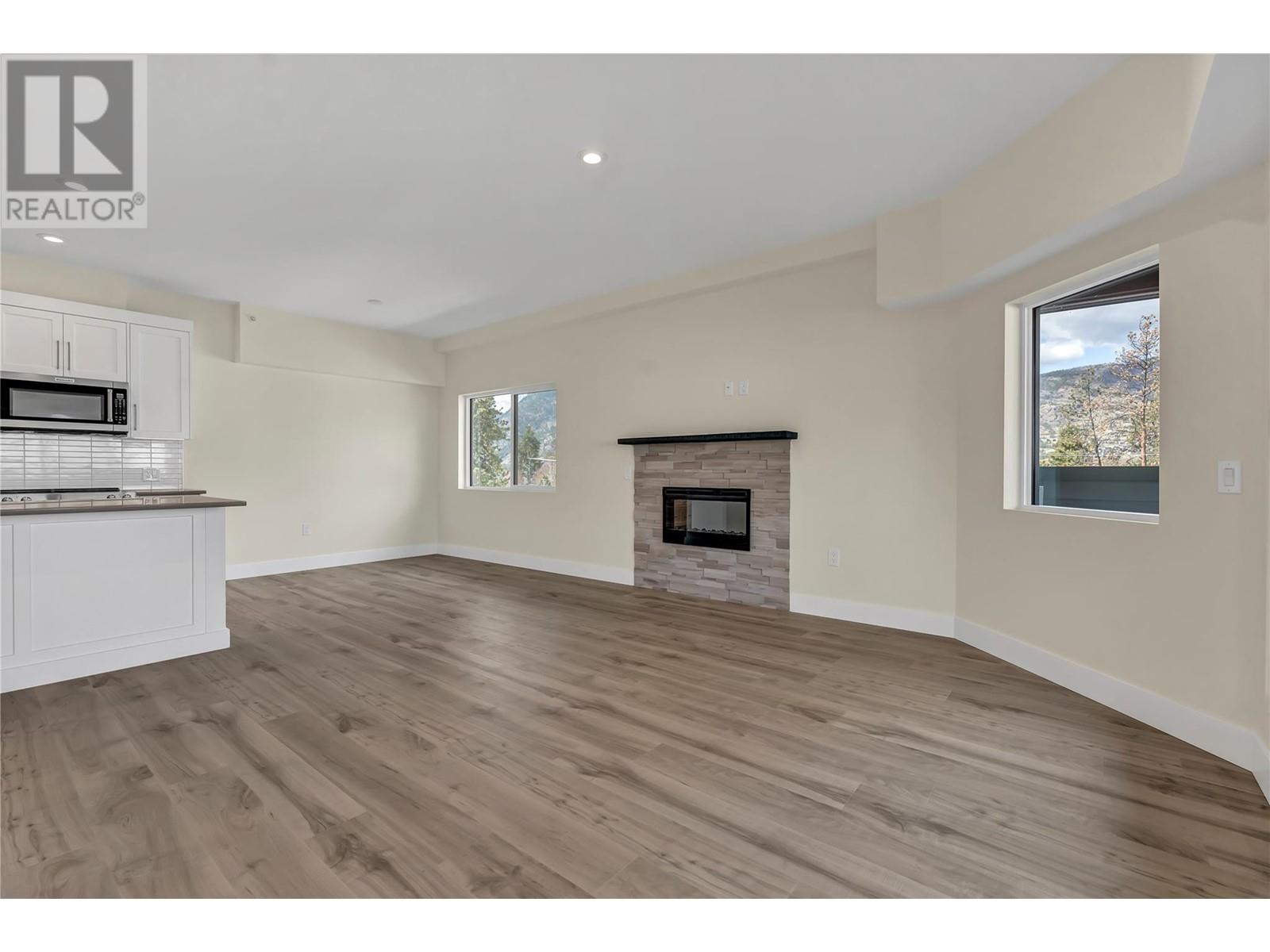 217 Elm Avenue Unit# 310, Penticton, British Columbia  V2A 3W1 - Photo 10 - 10342527