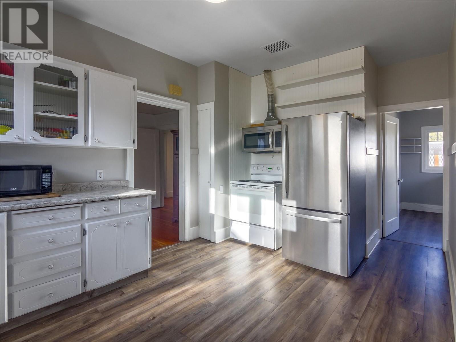 678 Latimer Street, Penticton, British Columbia  V2A 5R6 - Photo 12 - 10342392