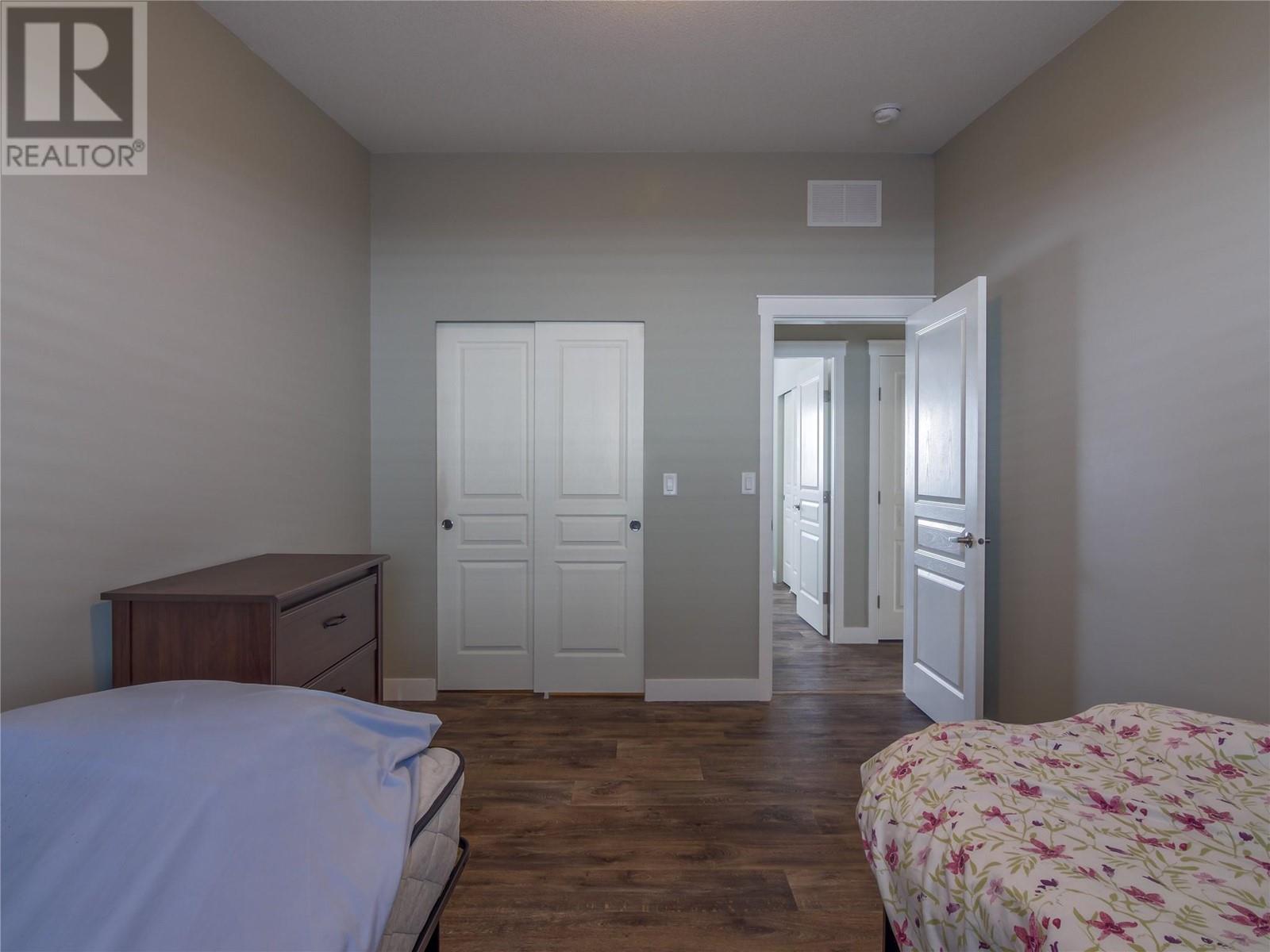 678 Latimer Street, Penticton, British Columbia  V2A 5R6 - Photo 55 - 10342392