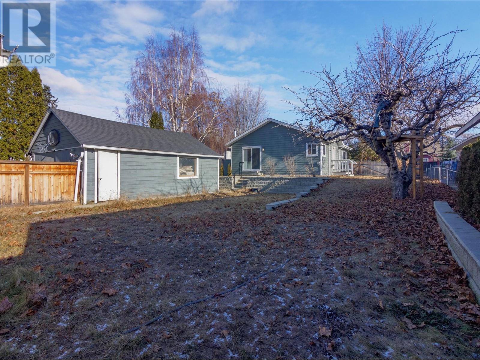 678 Latimer Street, Penticton, British Columbia  V2A 5R6 - Photo 56 - 10342392