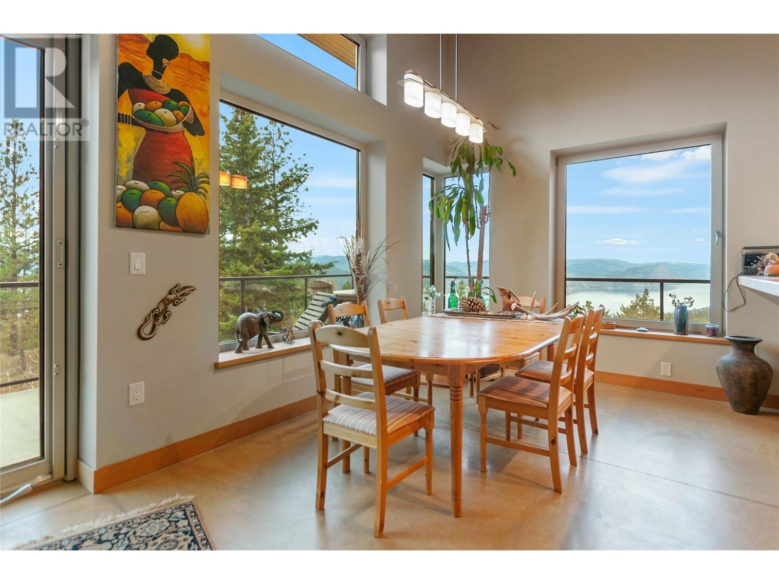 102 Vista Place, Penticton, British Columbia  V2A 8T4 - Photo 14 - 10342972