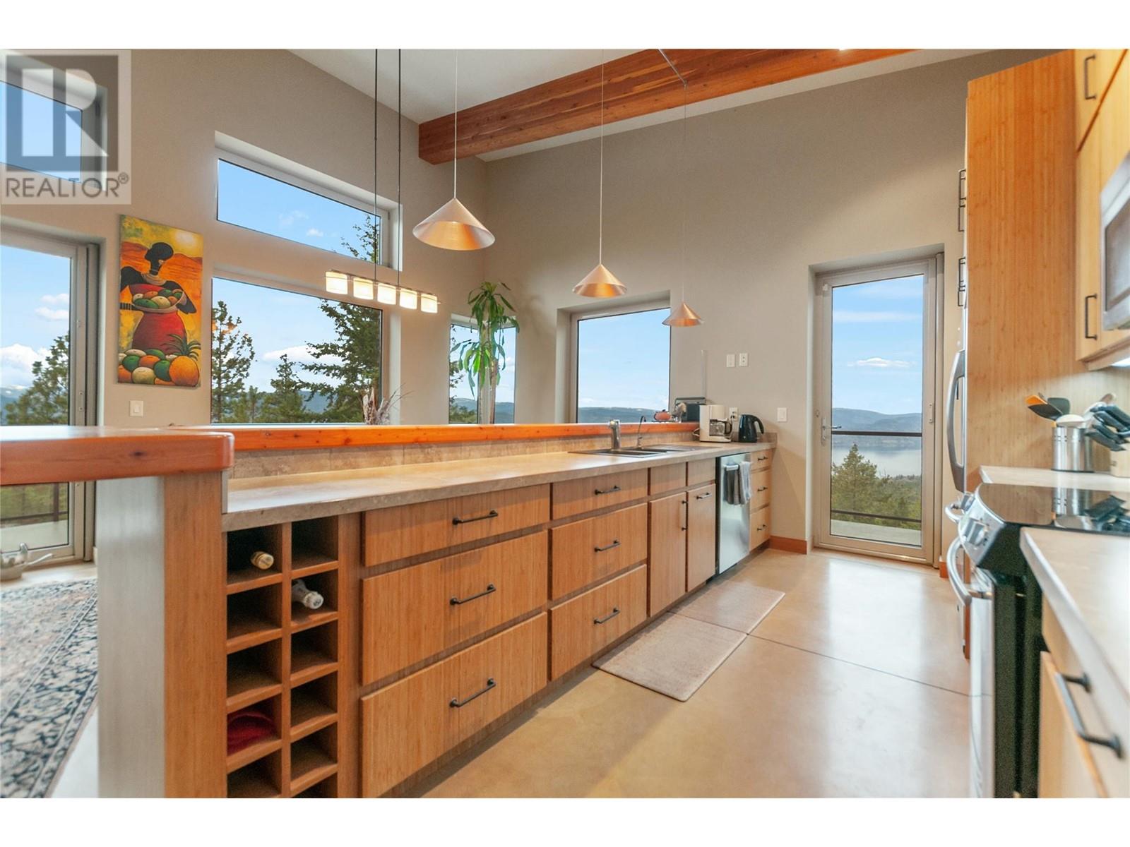 102 Vista Place, Penticton, British Columbia  V2A 8T4 - Photo 15 - 10342972