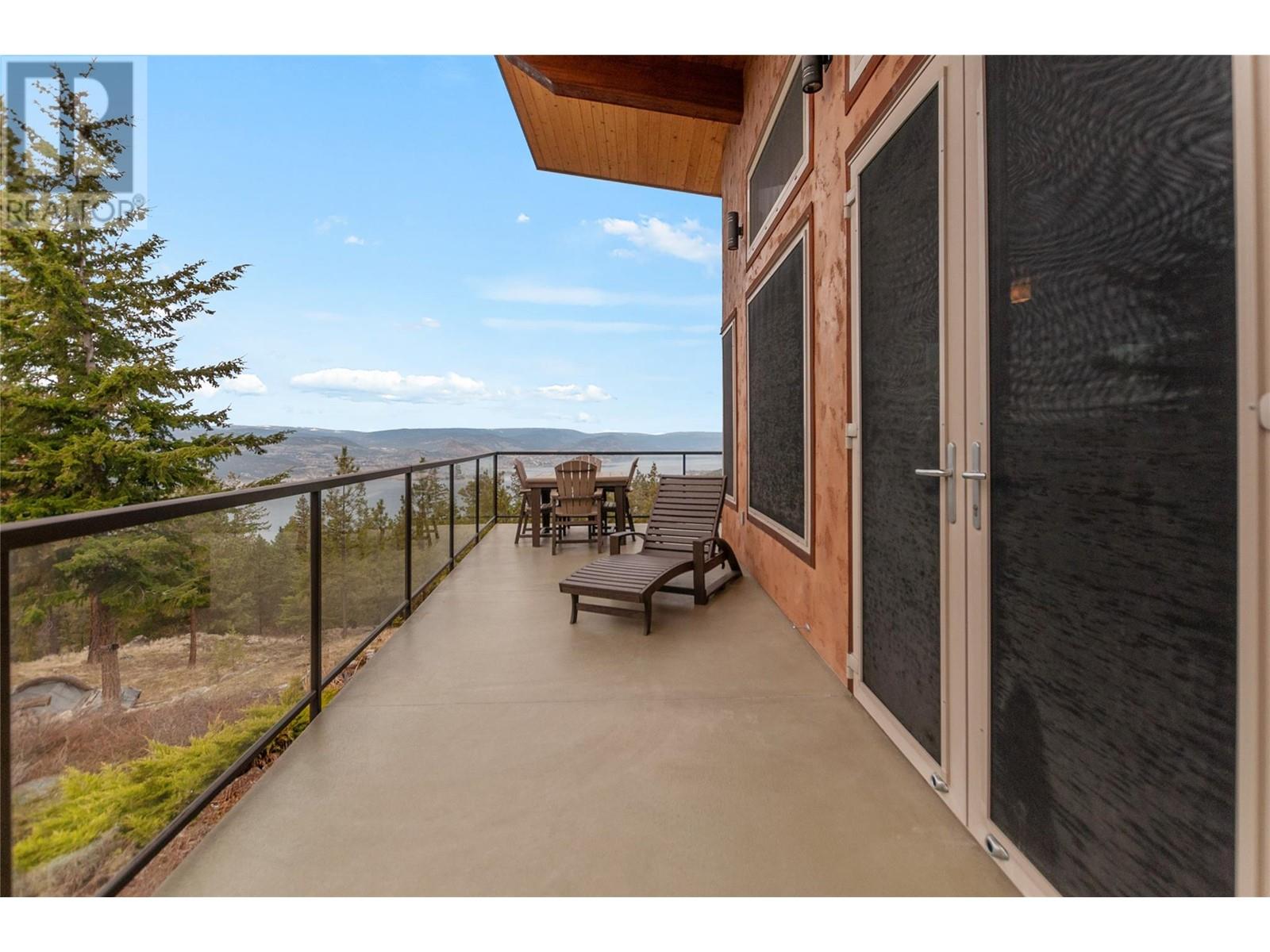 102 Vista Place, Penticton, British Columbia  V2A 8T4 - Photo 22 - 10342972