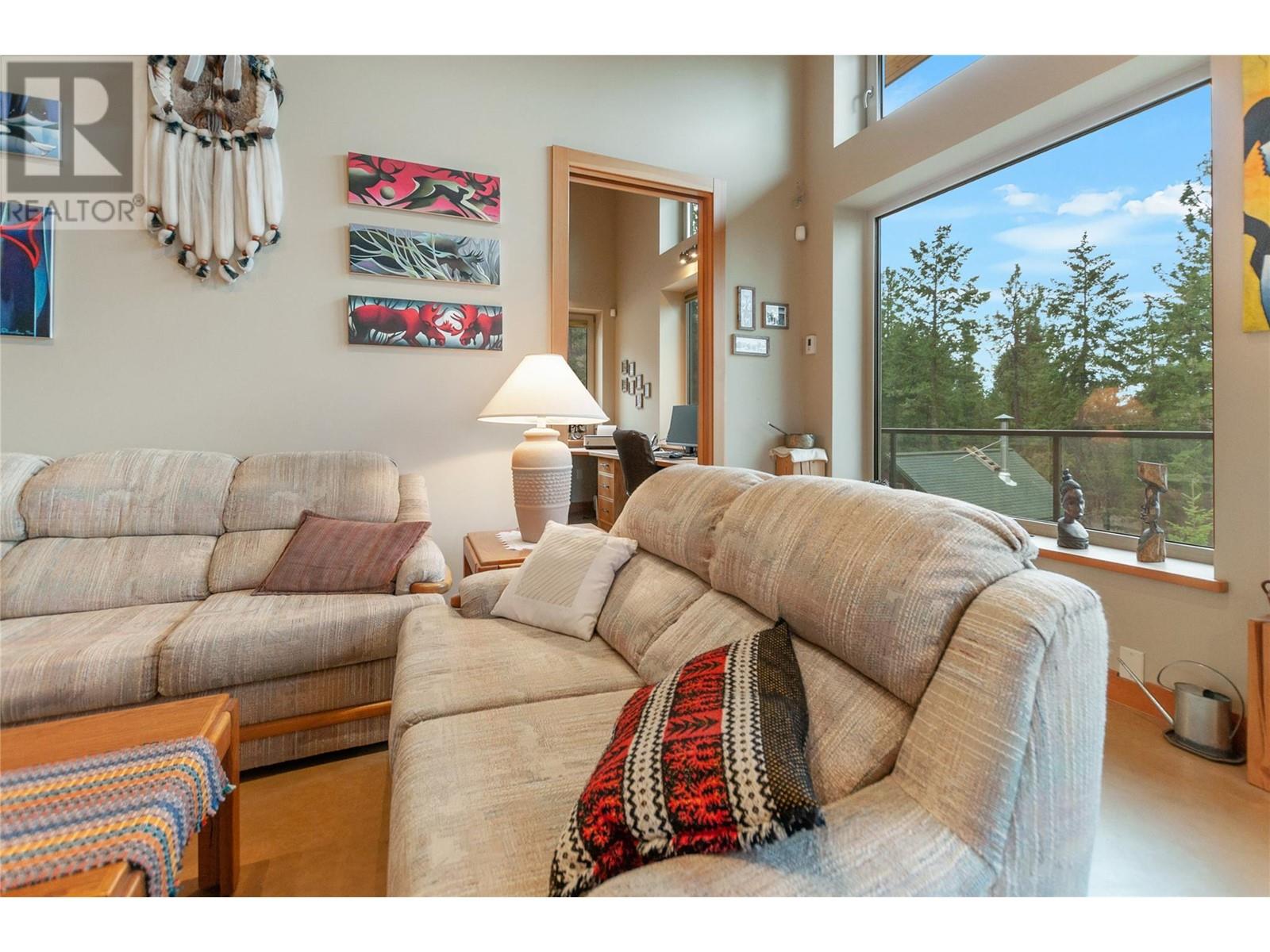 102 Vista Place, Penticton, British Columbia  V2A 8T4 - Photo 23 - 10342972