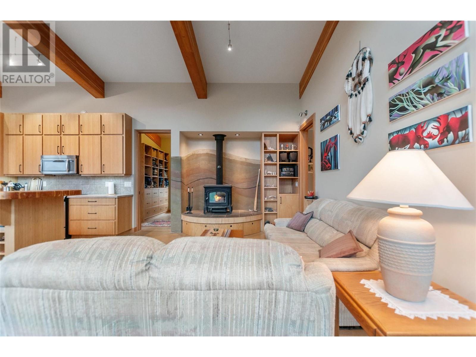 102 Vista Place, Penticton, British Columbia  V2A 8T4 - Photo 24 - 10342972