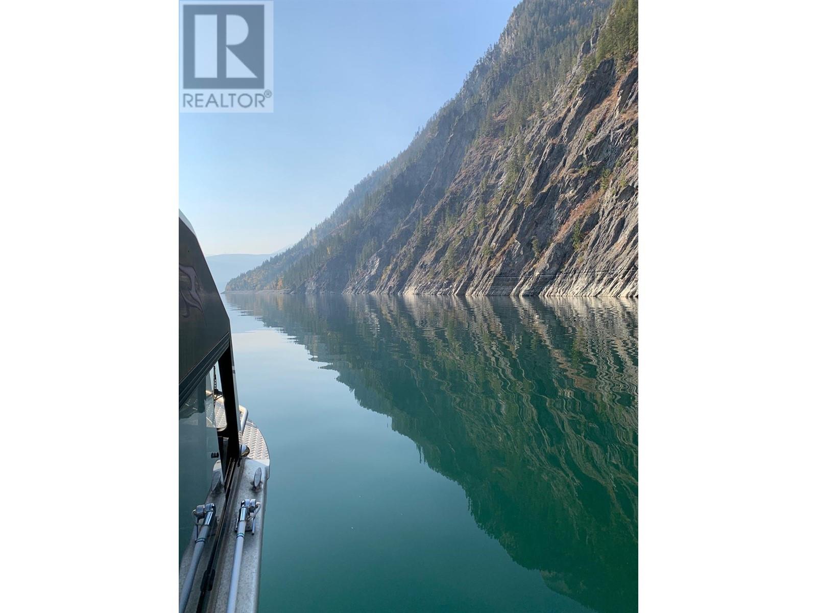 Rural Revelstoke No Address, Revelstoke, British Columbia    - Photo 4 - 10340146