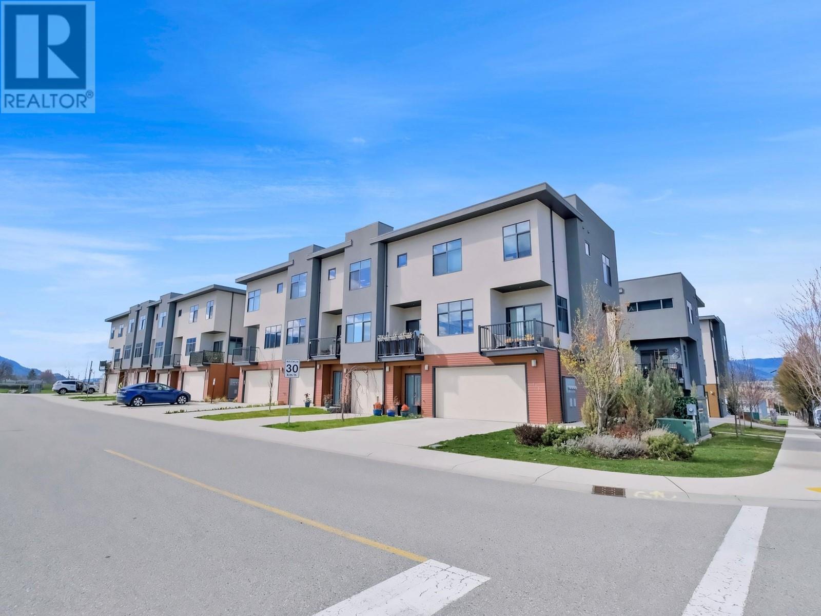 388 Eckhardt Avenue Unit# 123, Penticton, British Columbia  V2A 1Z2 - Photo 2 - 10343115