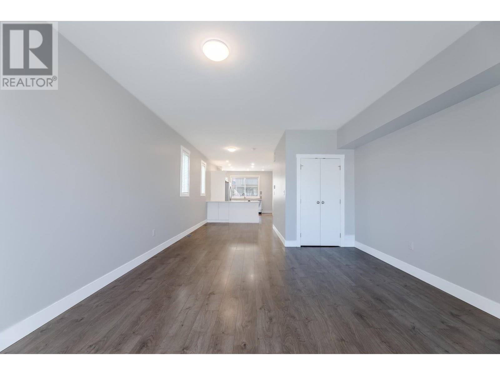 76 Roy Avenue Unit# 101, Penticton, British Columbia  V2A 3M6 - Photo 3 - 10342605