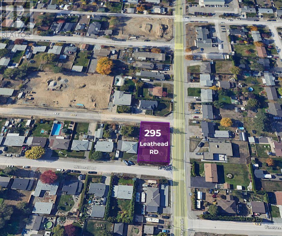 295 Leathead Road, Kelowna, British Columbia  V1X 2J1 - Photo 3 - 10343003