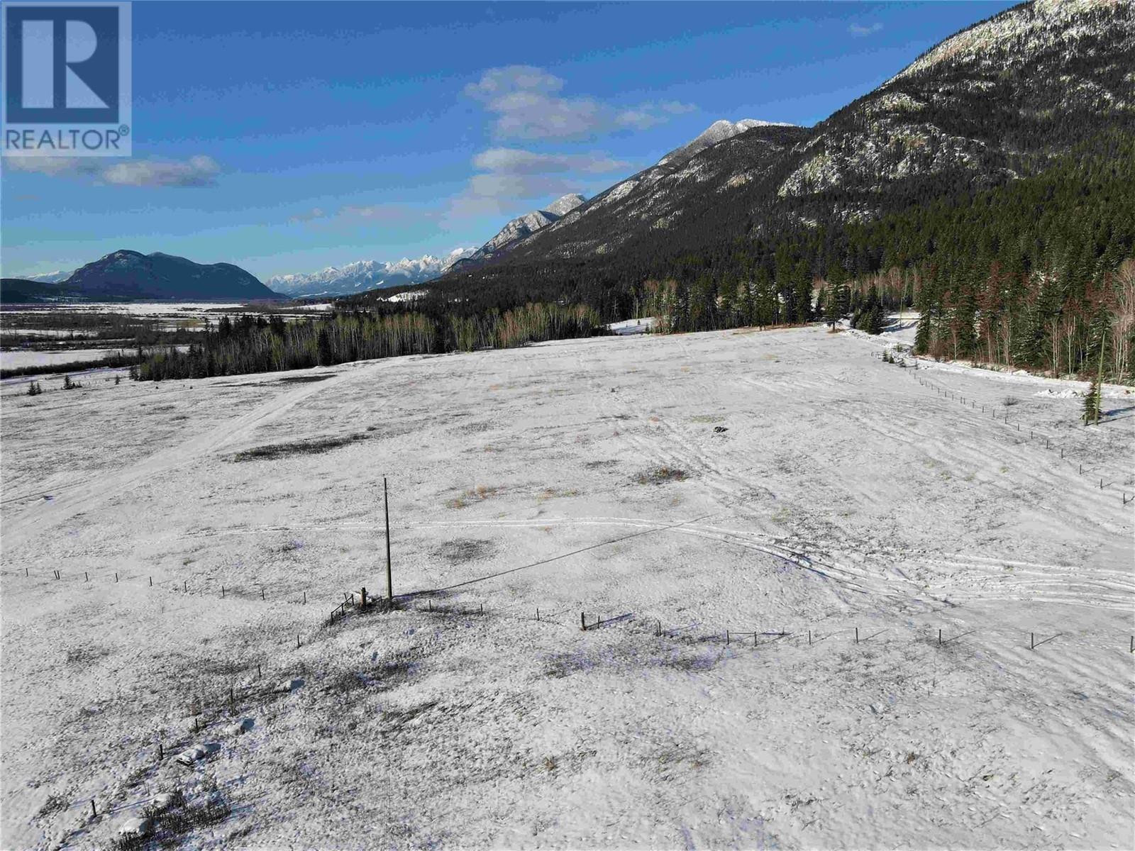 2755 95 Highway, Brisco, British Columbia  V0A 1B0 - Photo 23 - 10343197