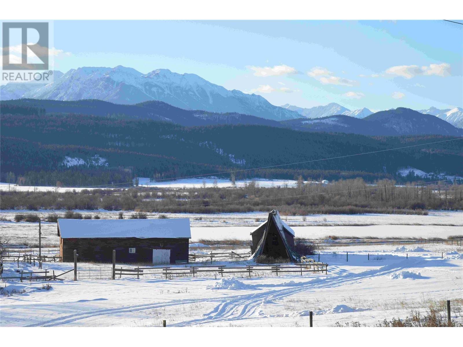 2755 95 Highway, Brisco, British Columbia  V0A 1B0 - Photo 33 - 10343197