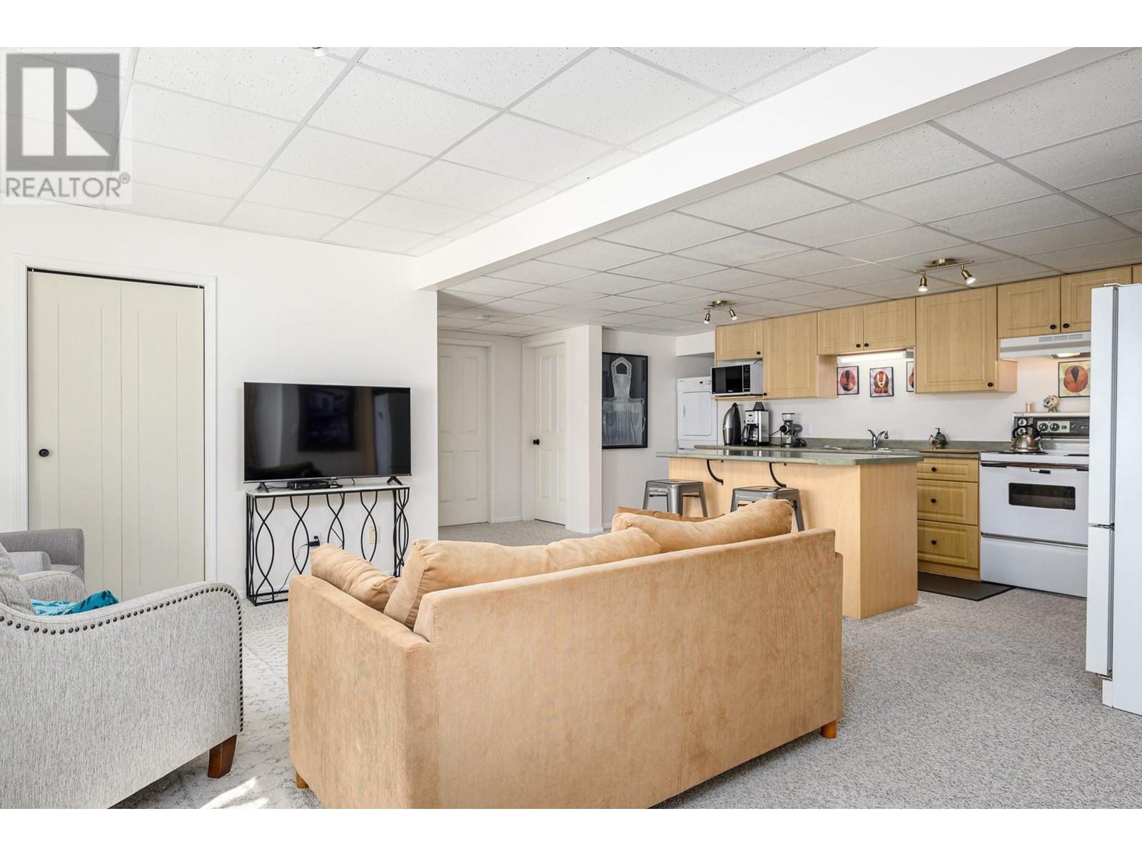 7448 Old Stamp Mill Road, Vernon, British Columbia  V1H 1C3 - Photo 31 - 10342545