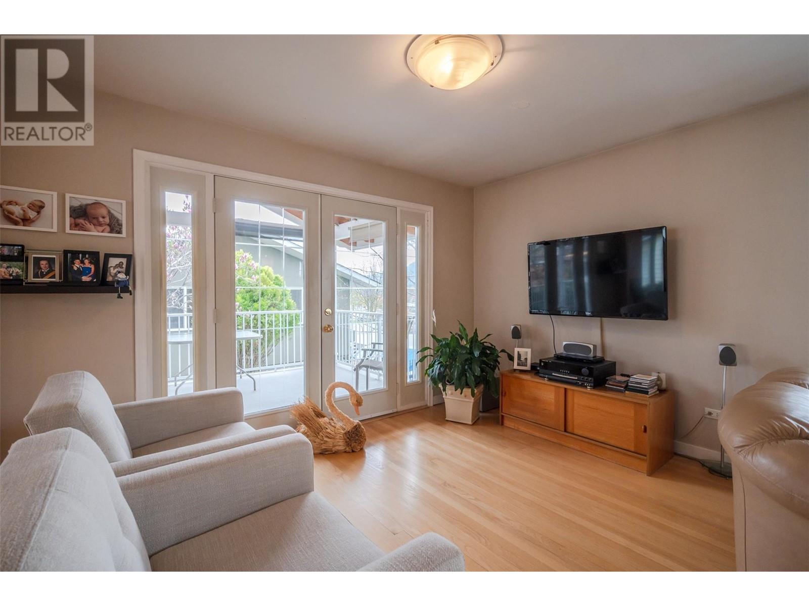 1482 Balfour Street, Penticton, British Columbia  V2A 4Z1 - Photo 18 - 10343205