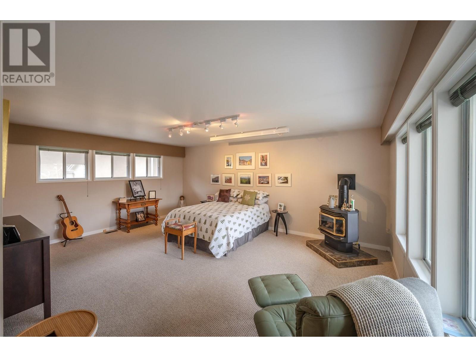 1482 Balfour Street, Penticton, British Columbia  V2A 4Z1 - Photo 35 - 10343205