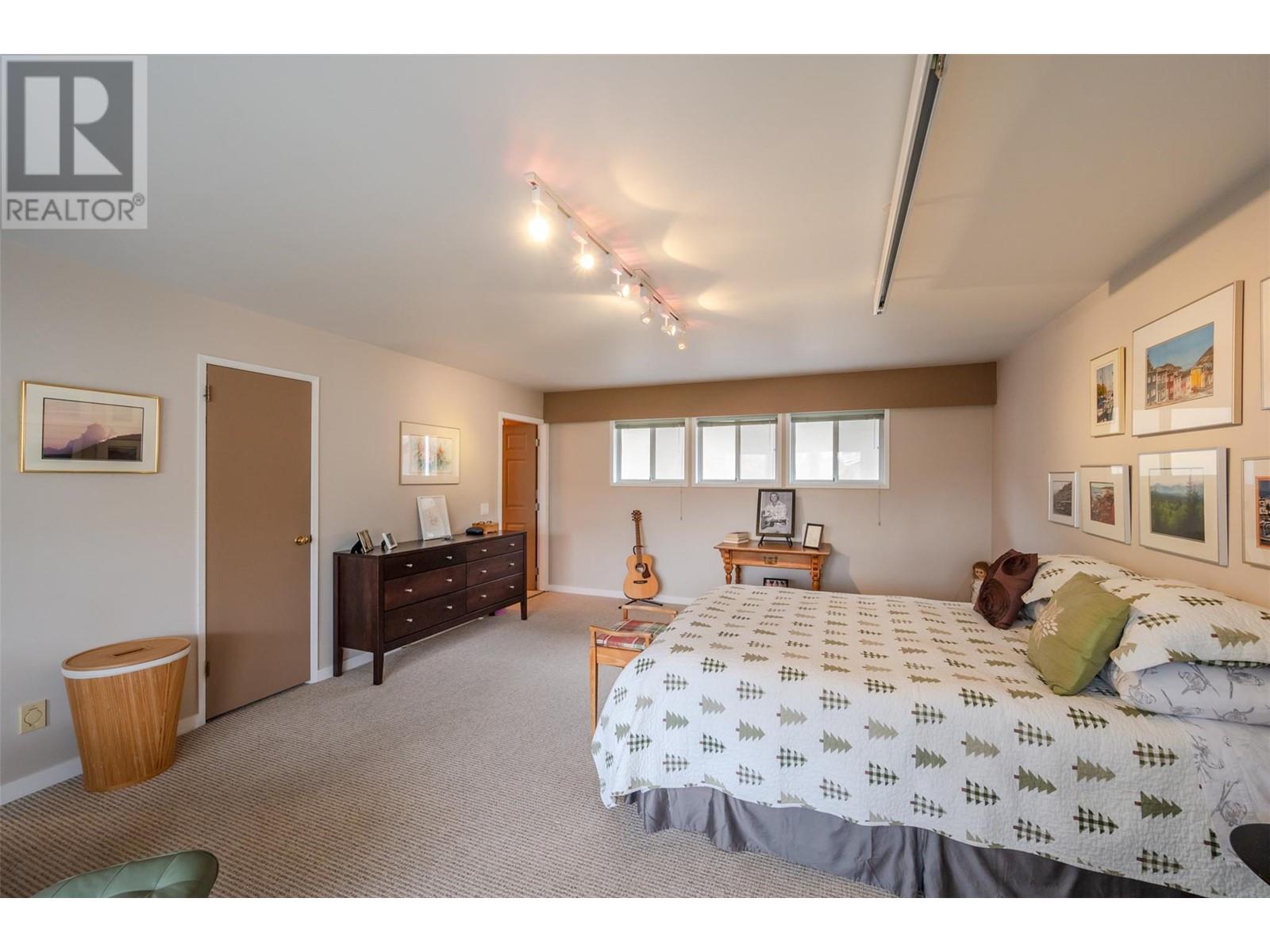 1482 Balfour Street, Penticton, British Columbia  V2A 4Z1 - Photo 36 - 10343205
