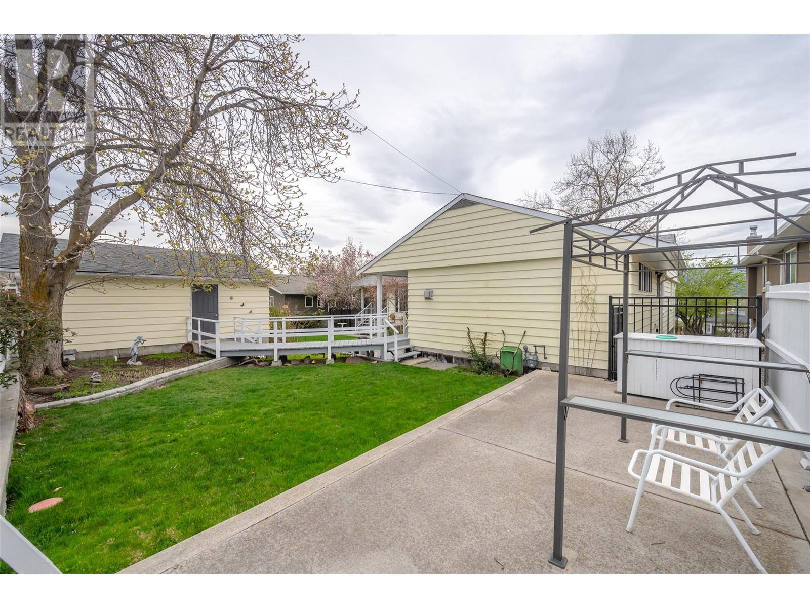 1482 Balfour Street, Penticton, British Columbia  V2A 4Z1 - Photo 53 - 10343205