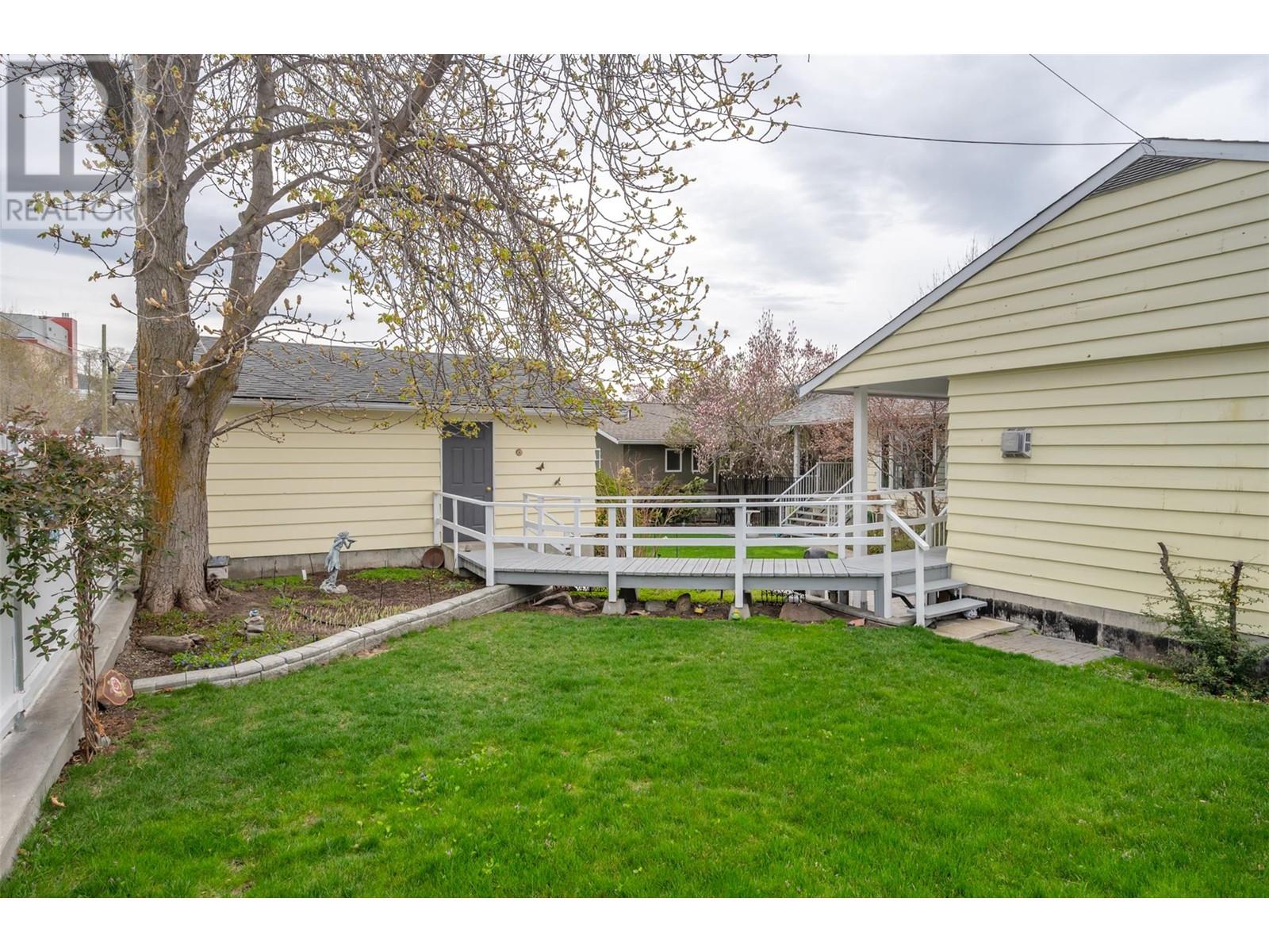 1482 Balfour Street, Penticton, British Columbia  V2A 4Z1 - Photo 54 - 10343205