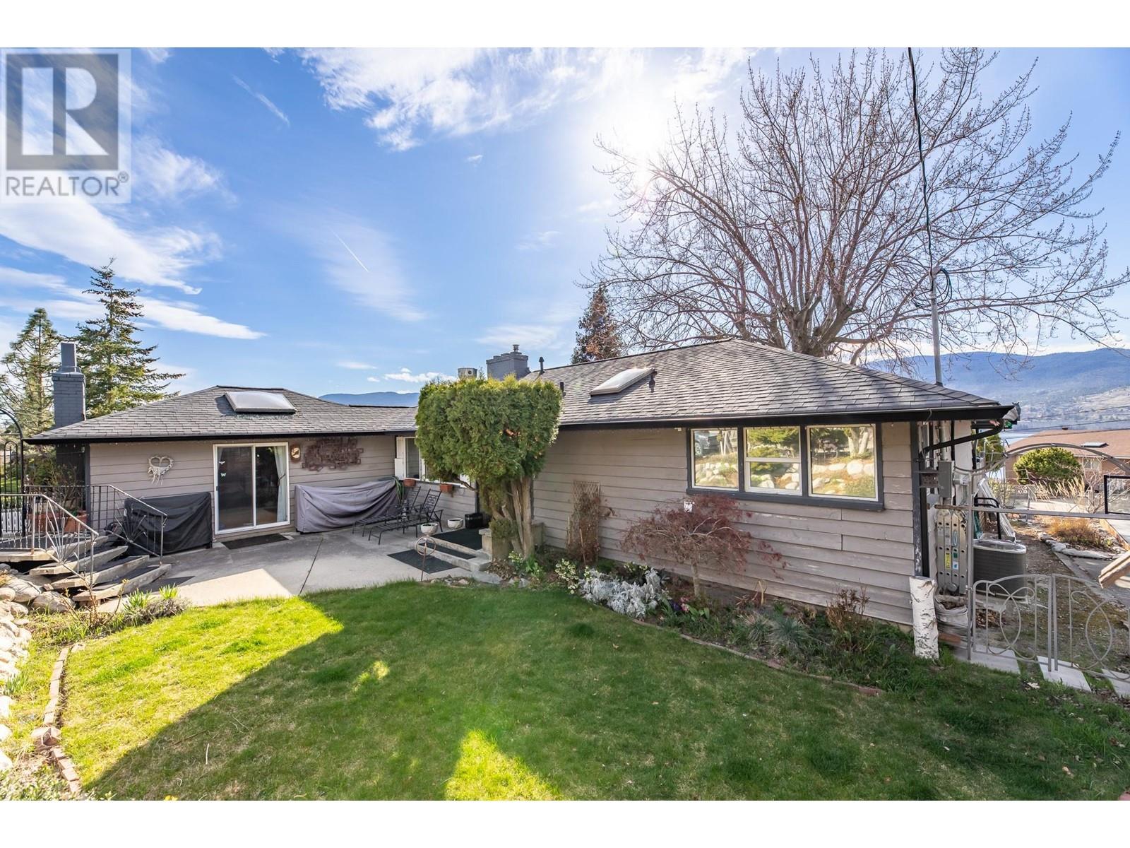 153 Lower Bench Road, Penticton, British Columbia  V2A 1B1 - Photo 2 - 10343135
